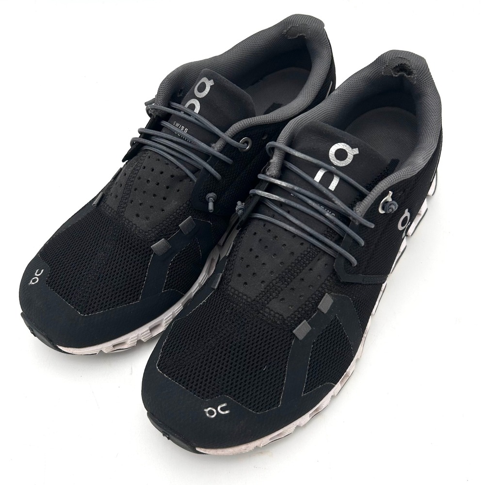 On Running Cloud Women Black White Sneakers Swiss Engineering W7.5